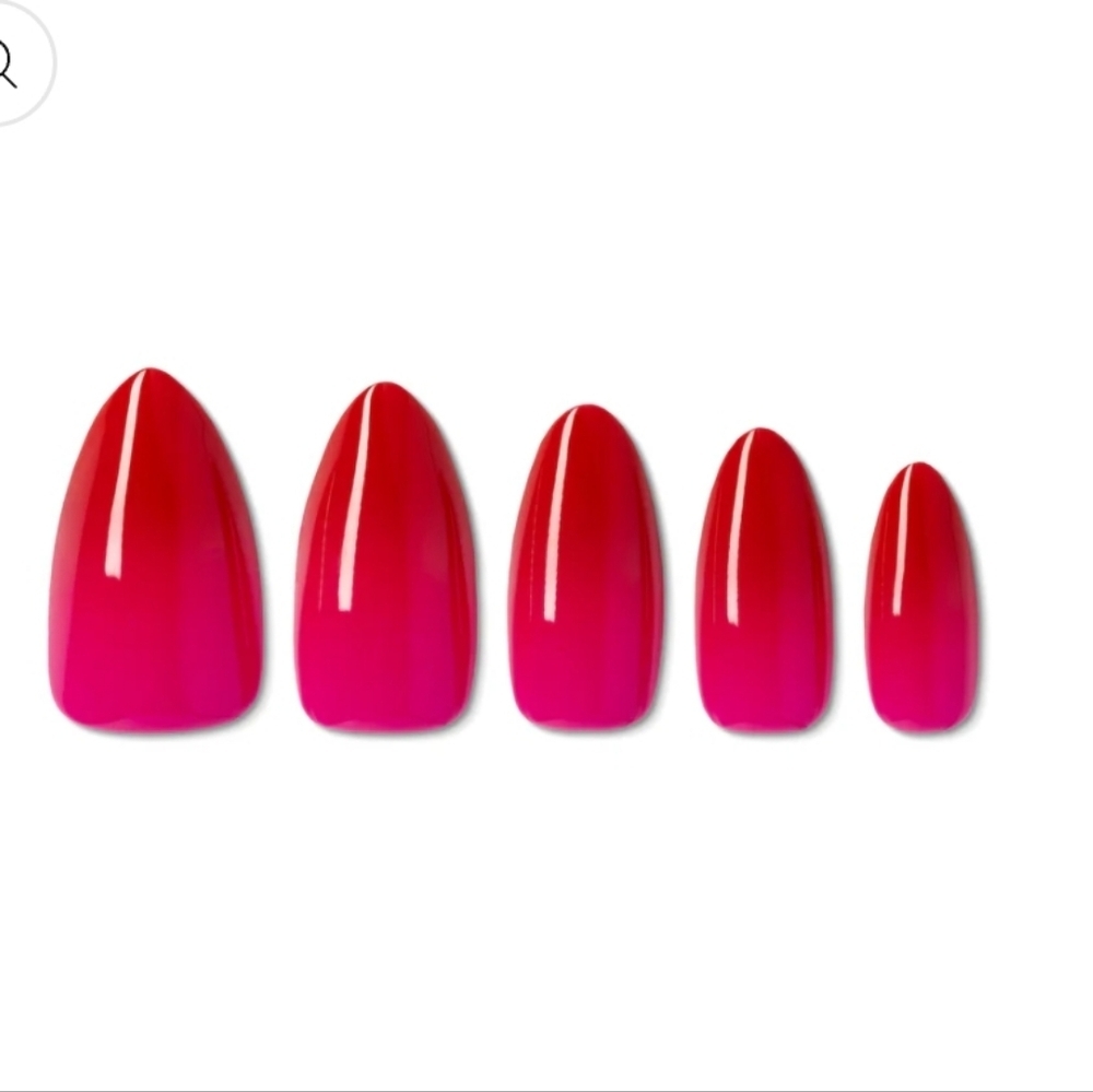 🩷3/$15 CLEARANCE! Facile By Alexa 24 Reusable Press-On Nails: Dirty Shirley NIB